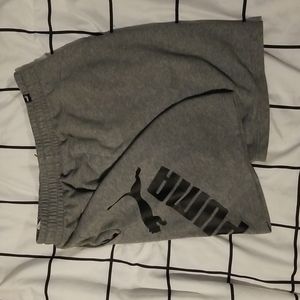 Puma sweatshorts. Medium